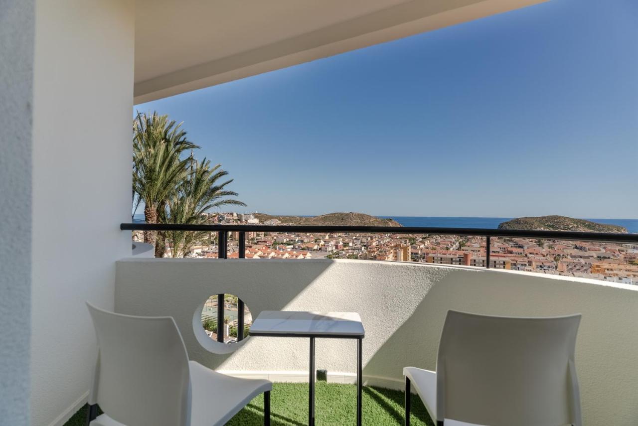 Ramada Resort By Wyndham El Puerto de Mazarrón Dış mekan fotoğraf